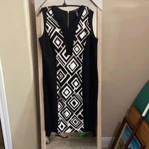 Chicos Black Label sleeveless dress